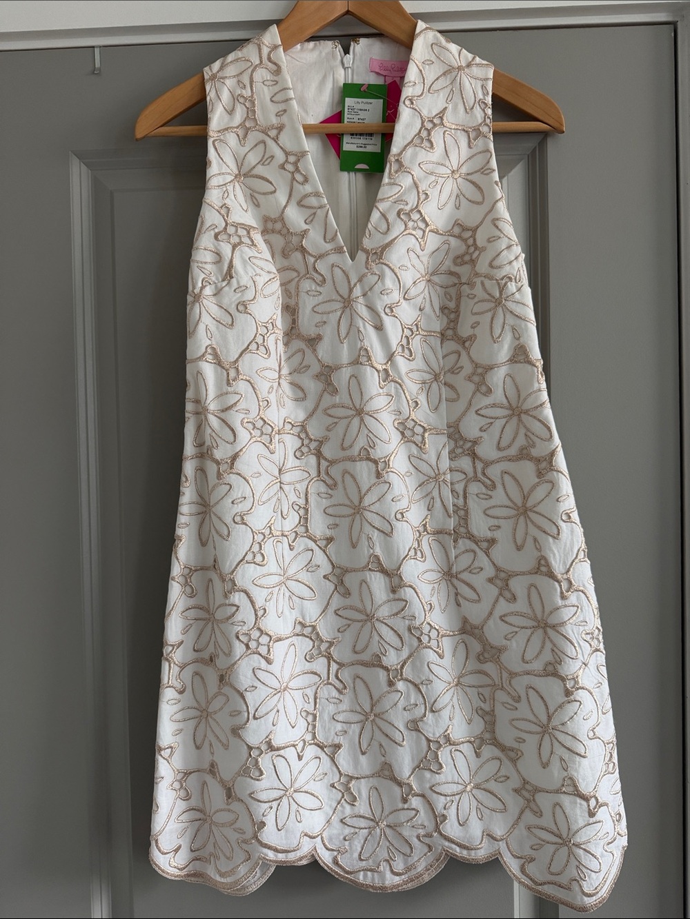 Lilly Pulitzer Estella Shift Resort White Metallic Sand Dollar Eyelet Sz 2 NWT